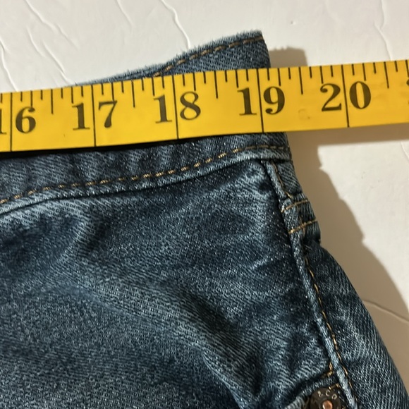 Levi's 559 Men's Relaxed Straight Jeans Size 38X34 Measure 32 Comfort Some Wear - Picture 7 of 13